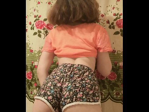 ❤️ Seksual gənc körpə kamera qarşısında şortunu soyundurur ️❌ Porno bizdə ❌️❤